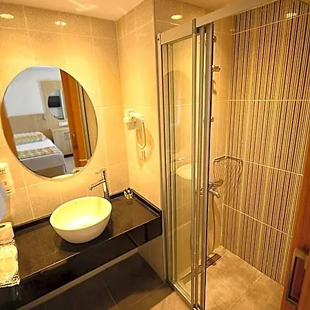 מלון City Hotel Marmaris 3*